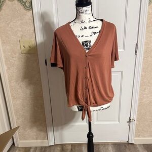 Green Envelope Terracotta Button-Down V-Neck Top